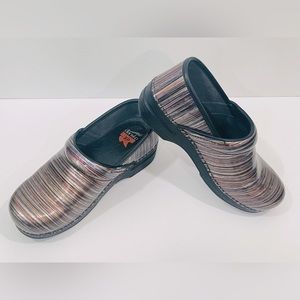 Dansko XP Clogs